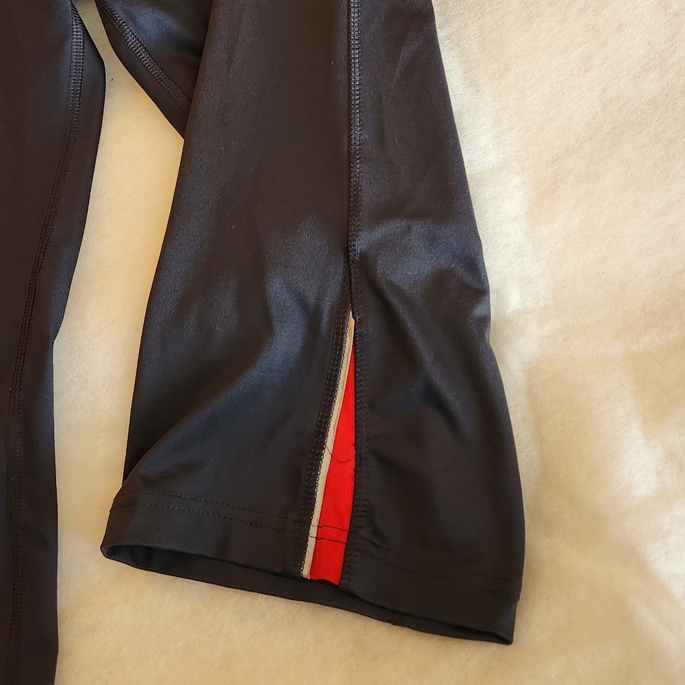 Danskin Now Black Capris with Red Accent - Picture 10 of 10